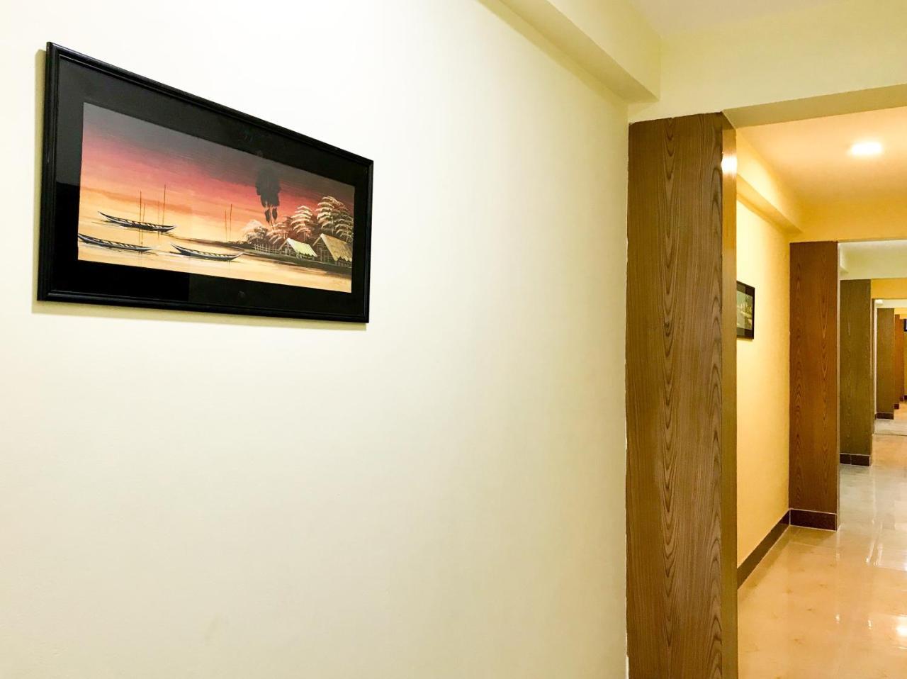 Q Palace Hotel Comilla Exterior foto