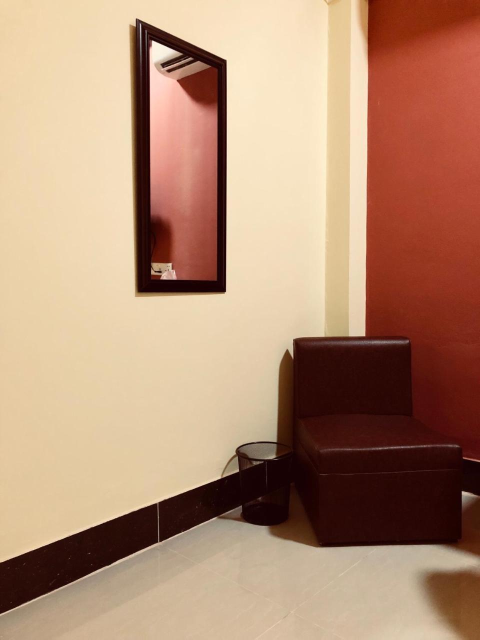 Q Palace Hotel Comilla Exterior foto